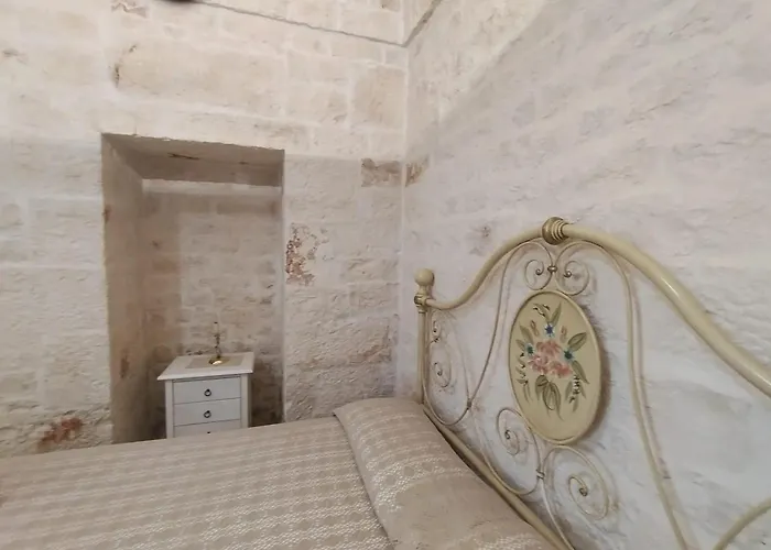 Charming House Near With Terrace