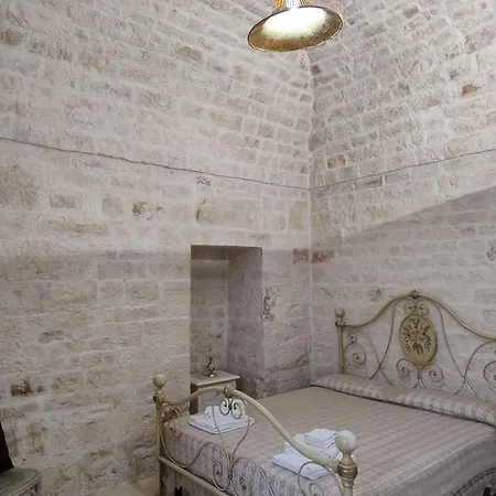 Charming House Near With Terrace Holiday home